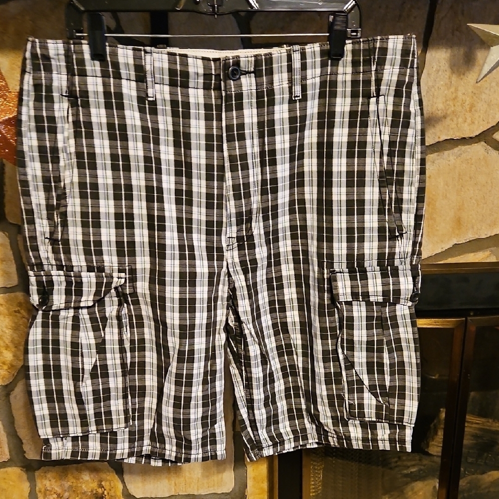 Levi's Classic White and Black Plaid Shorts
